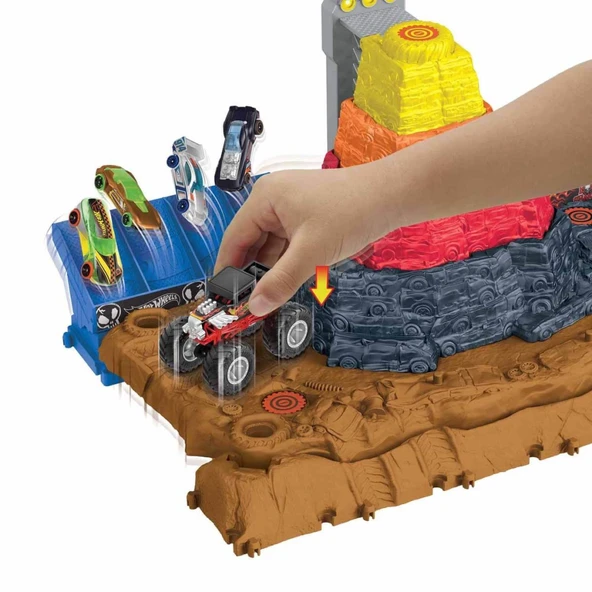 Nessiworld  Hot Wheels Monster Trucks Muhteşem Çarpışma Arenası Oyun Seti HNB96 - Resim 2