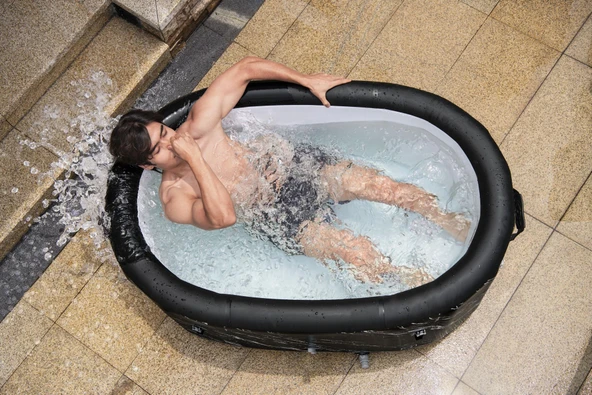 Lay-Z-Spa® Glacial Dip™ 6002Q Soğuk Terapi Buz Banyosu Küveti, 2 Kişilik - 2