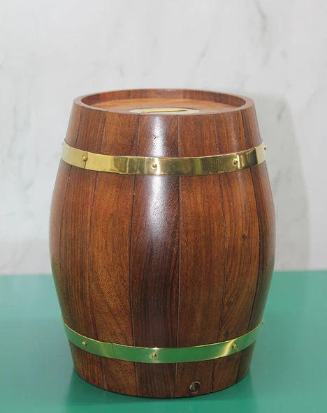 Pirinç Detaylı Fıçı Kumbara Model 3 ürün görseli