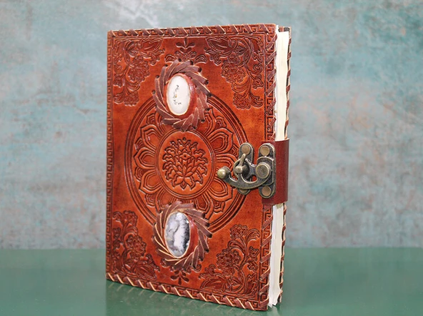 Taşlı Deri Defter Model 2 ürün görseli