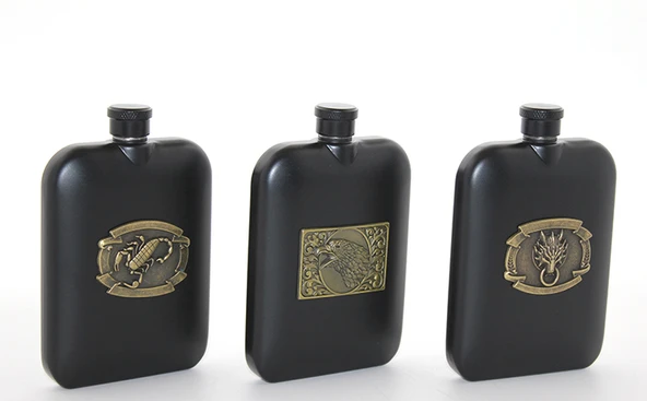 Paslanmaz Çelik Kabartmalı Tekli 6 Oz Matara ürün görseli