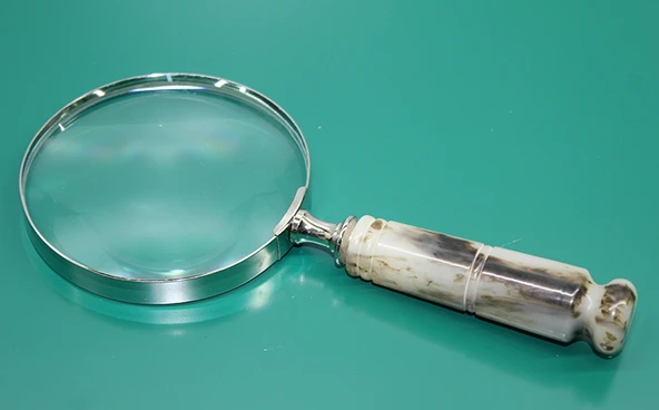 Pirinç Büyüteç Model 1 ürün görseli