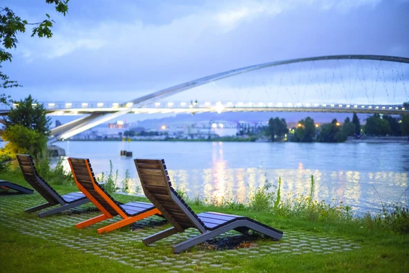 Bahçe Havuz Şezlong  Dinlenme Yatağı Ahşaplı Şezlong - 3