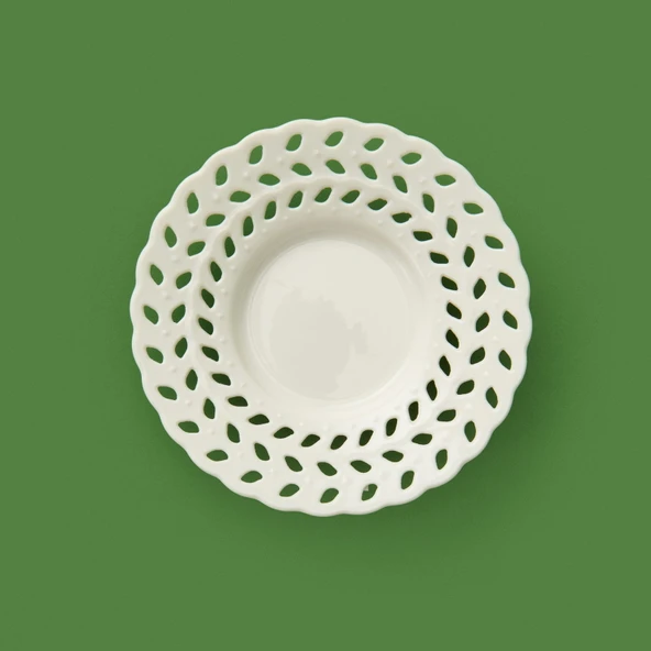 Yaprak Dantel Motifli Porselen Çay Tabağı - Beyaz - 2