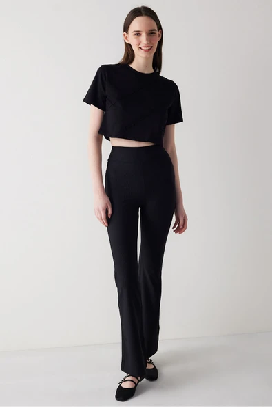 Penti Siyah Kısa Kollu Dikiş Detaylı Crop Tişört - 2