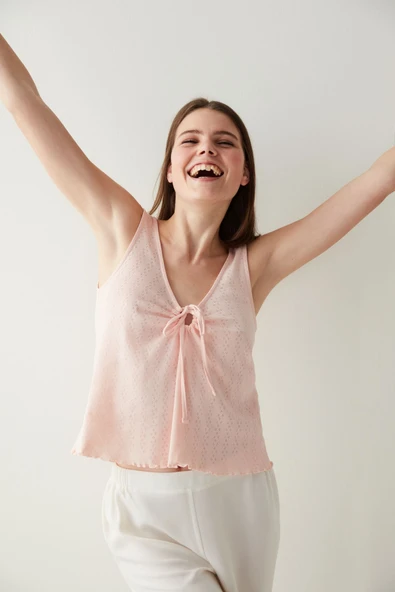 Penti Pembe Bağlama Detaylı Atlet Pijama Üstü