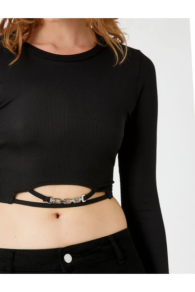 Koton Crop Tişört Uzun Kollu Metal Aksesuarlı Pencere Detaylı - 5