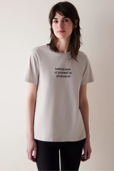 Penti Taş Renk Bisiklet Yaka Slogan Baskı Tişört