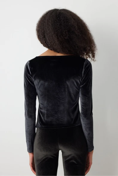 Penti Siyah Kalp Yaka Kadife Üst - 6