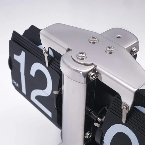 Valkyrie Retro Metanik Yaprak Saat Ev Ofis Masa Saati Paslanmaz Çelik Tek Bacak Siyah - 6