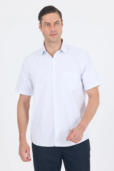 Beyaz Sert  Yaka Kısa Kol Cepli  Comfort Fit Cls Gömlek 1004250261 ürün görseli