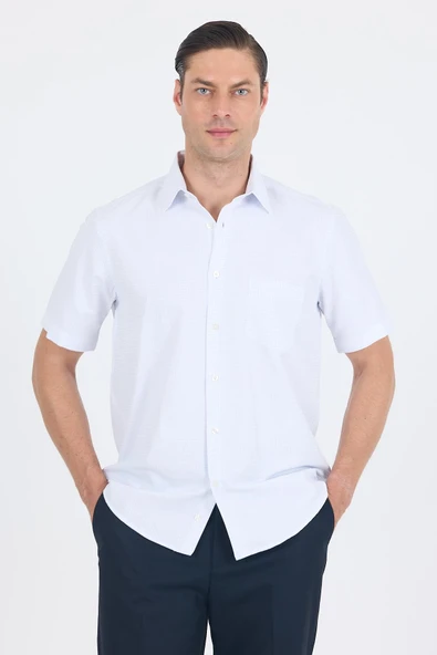 Beyaz Sert  Yaka Kısa Kol Cepli  Comfort Fit Cls Gömlek 1004250261 - Resim 3