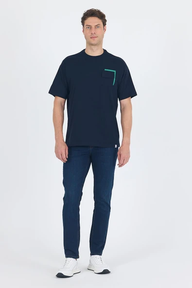 Koyu Lacivert Kısa Kol Bisiklet Yaka Kapaklı Cep Pamuk Casual Oversize Tişört 1011250131 - Resim 2