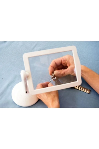 Nikula 3x 360 Derece Döndürme Ekranlı, Çok Fonksiyonlu Masaüstü Büyüteç