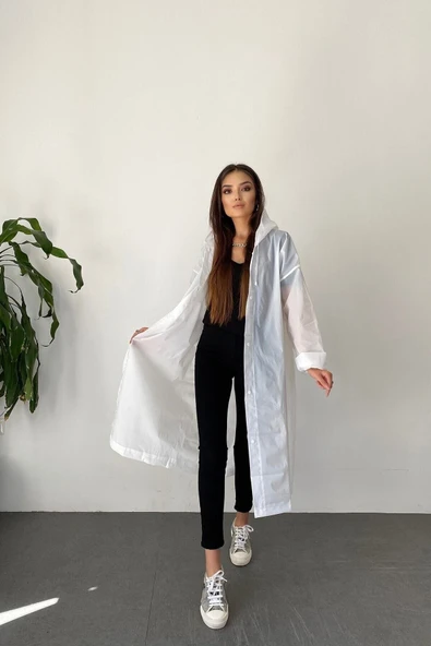 Butik Gardrop Kadın Beyaz Çıt Çıt Detay Şeffaf Yağmurluk - 3