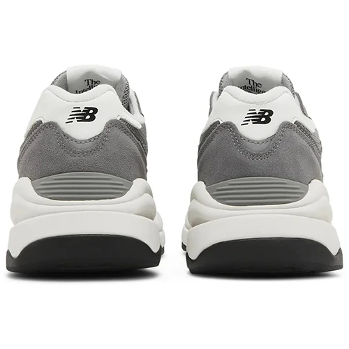 New Balance 57/40 Nimbus Cloud - 4