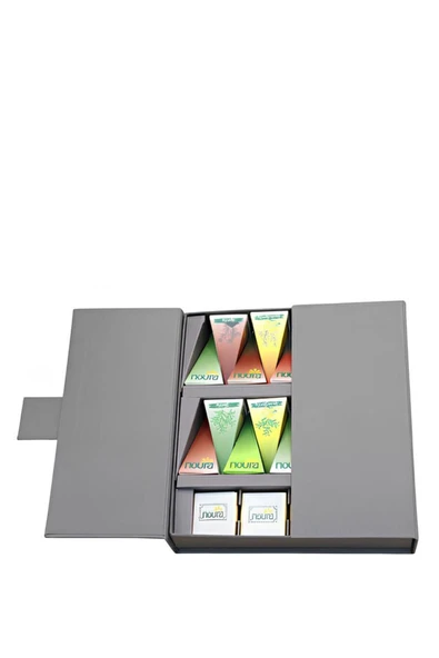 Noura Natural Hediyelik 18’li Çay Ve Madlen 20’li Çikolata Kutusu