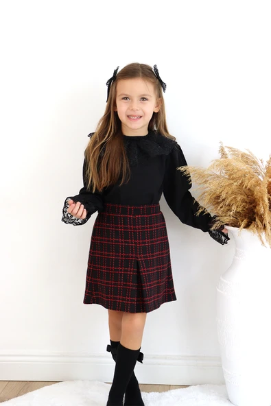 Kız Çocuk Füreya Etek Bluz Toka Takım ürün görseli 1