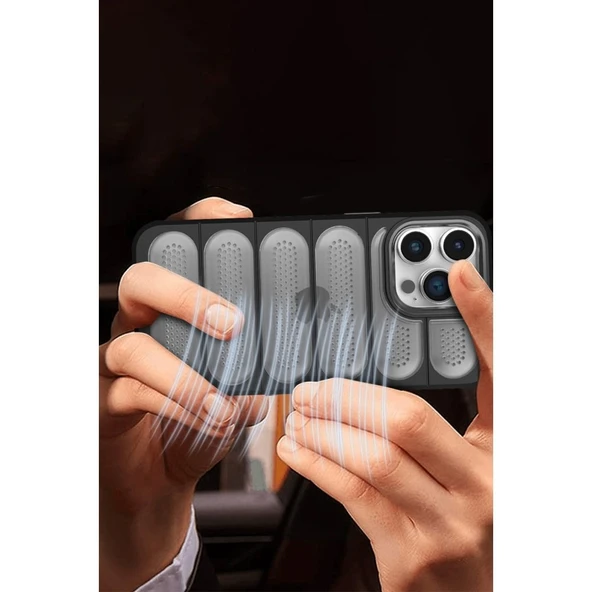 İPhone 11 Uyumlu Siyah Renk Hava Akışlı Maxi Kılıf - 3