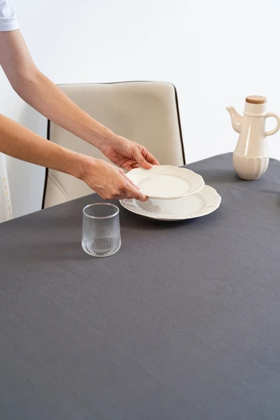 Rivaİstanbul Florita Antrasit Punch İşlemeli Dertsiz Leke Tutmaz Masa Örtüsü 160x220 cm - Resim 6