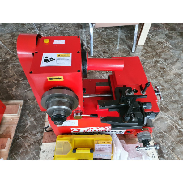 DİSK VE KAMPANA TORNA MAKİNASI AYV T35