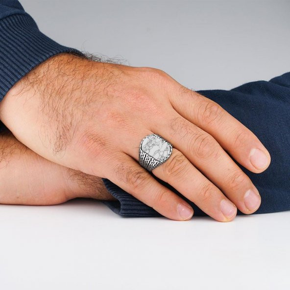 Beyaz Firuze Taşlı Zincir Tasarımlı 925 Ayar Gümüş Erkek Yüzük - Resim 2