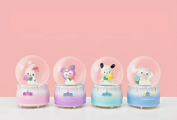 Kuromi Işıklı Kar Küresi 7 Cm ürün görseli