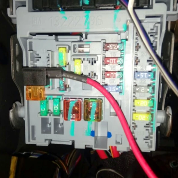 Orta Boy Add-A-Circuit TAP Adaptör ATM APM Bıçak Sigorta Tutucu - 7