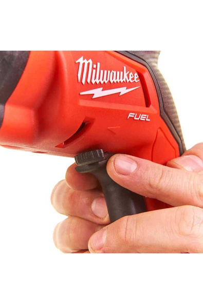 Milwaukee Solo Alçıpan Vidalama - 3