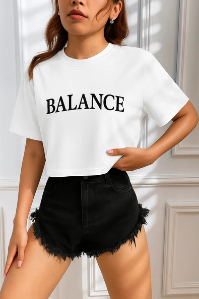 Kadın Tişört Crop Tişört Baskılı Fit Tişört BALANCE-TİŞÖRT