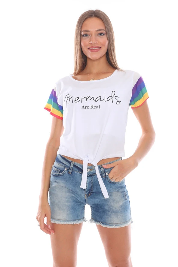 Mermaids Yazılı Kolları Renkli Önü Bağlamalı Kısa Beyaz T-Shirt, Beyaz Tişört - 3