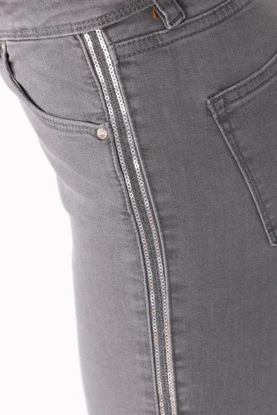 Yanları Pullu Kot Pantolon - 11