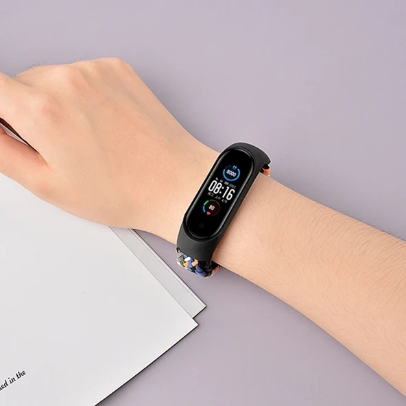 Xiaomi Mi Band 7 Ayarlanabilir Renkli Siyah Naylon Örgü Esnek Saat Kayışı - 7
