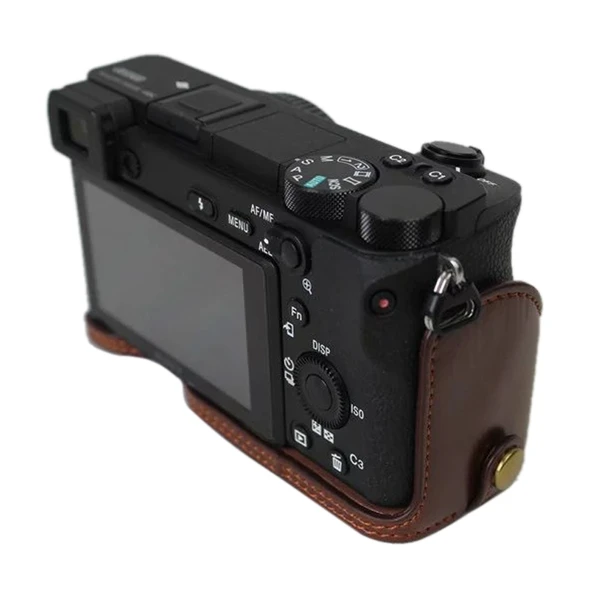 Sony ILCE A6500 Kamera Yarım Kılıf Tabanı Siyah PU Deri 14 İnç Vida - 5