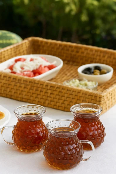 6'lı Borosilikat Cam Kulplu Üzüm Çay Bardağı ürün görseli