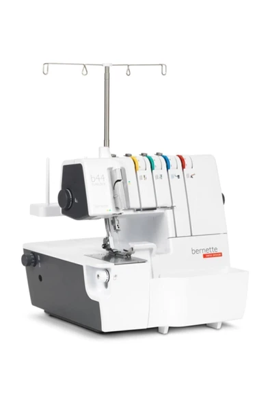 bernette B44 4 İplikli Ev Tipi Overlok Makinesi