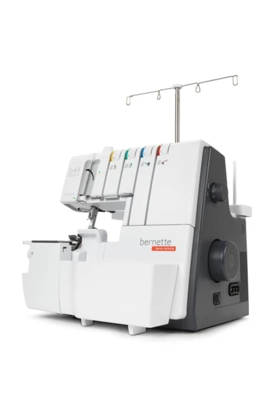 bernette B44 4 İplikli Ev Tipi Overlok Makinesi - 2