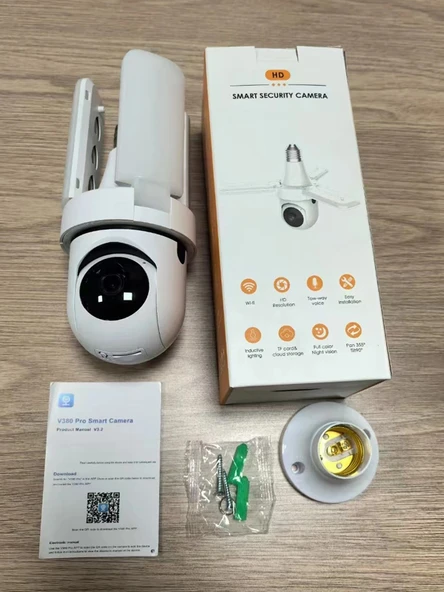 Ev İçi Akıllı Duy Girişli CCTV Güvenlik Kamera ve Led Ampul Ses Özellikli - 4