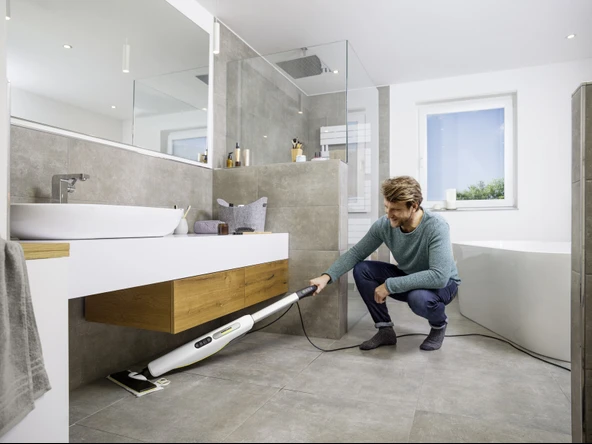 Karcher SC 3 Upright Buharlı Temizlik Makinesi Beyaz - 2