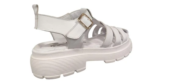 VENÜS 2409211Y BURNU KAPALI KADIN DERİ SANDALET - 5