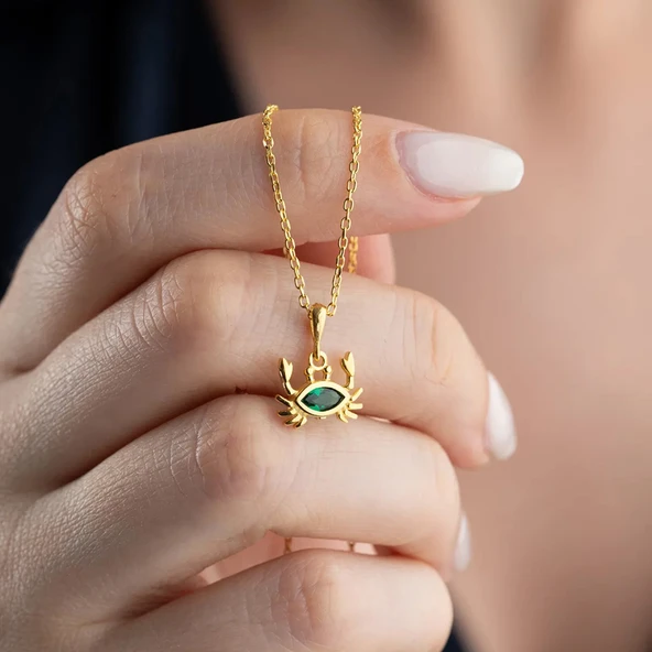 Vaoov 925 Ayar Yeşil Taşlı Yengeç Kolye ürün görseli