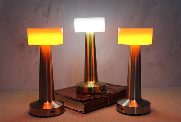 Masaüstü Dokunmatik Ledli Lamba Model 4 ürün görseli