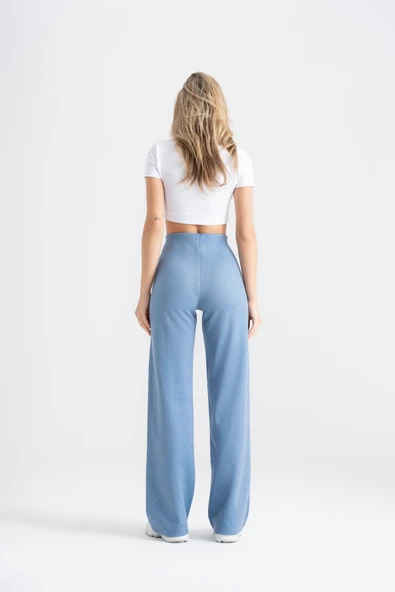 Kadın Boru Paça Tayt Nervürlü Denim Görünümlü Mavi Slim Fit, Günlük Konfor ve Şıklık - 2
