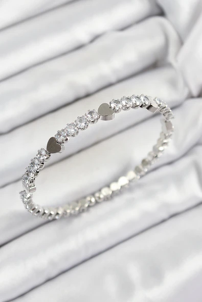 Pirinç Zirkon Taşlı Kalp Model Gümüş Renk Yaylı Kadın Bileklik - EBJ250628W35819 ürün görseli