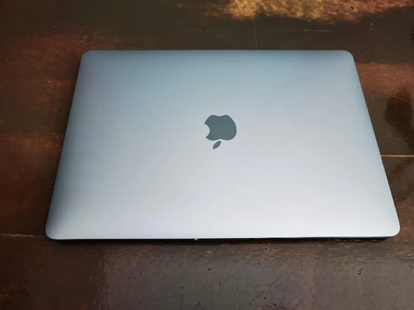 Apple Macbook Pro EMC 3164 A1708 intel Core i5-7360U 8GB Ram 128 GB SSD 13" Ufak Darbeli - Outlet - 3