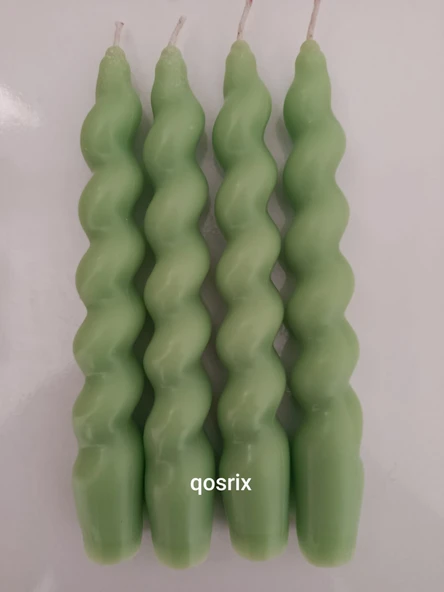 qosrix 4'lü Açık Yeşil Italyan Burgulu Şamdan Soya Mumu Doğal Kokulu Uzun Çubuk Konik Burgu Mum Spiral Dekoratif ürün görseli