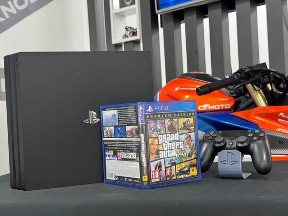 PlayStation 4 Pro 1TB Tek Kol + Grand Theft Auto 5 (GTA 5) Oyun CD’si (İKİNCİ EL) - 4