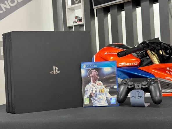 PlayStation 4 Pro 1TB Tek Kol + Fifa 18 Oyun CD’si (İKİNCİ EL) - 2