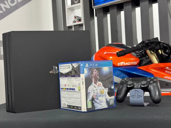 PlayStation 4 Pro 1TB Tek Kol + Fifa 18 Oyun CD’si (İKİNCİ EL) - 4