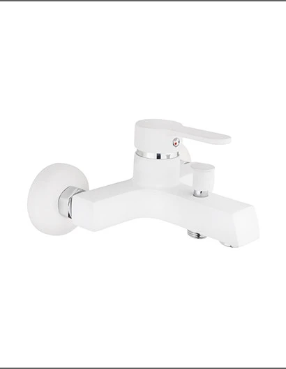 Kare Stil Serisi Beyaz Krom Banyo Bataryası